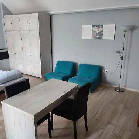 Centar No4 Parking On Request * Novi Sad